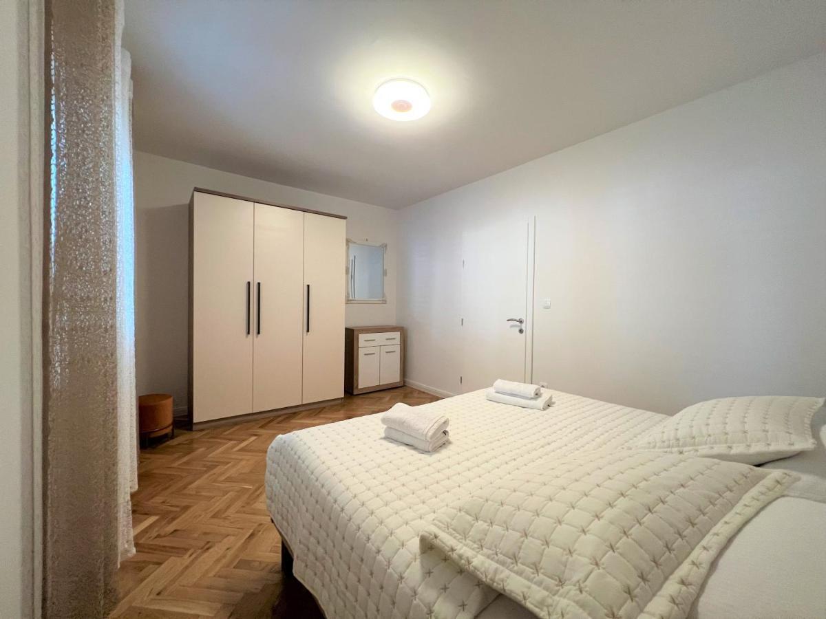 Apartment Makarska Buitenkant foto
