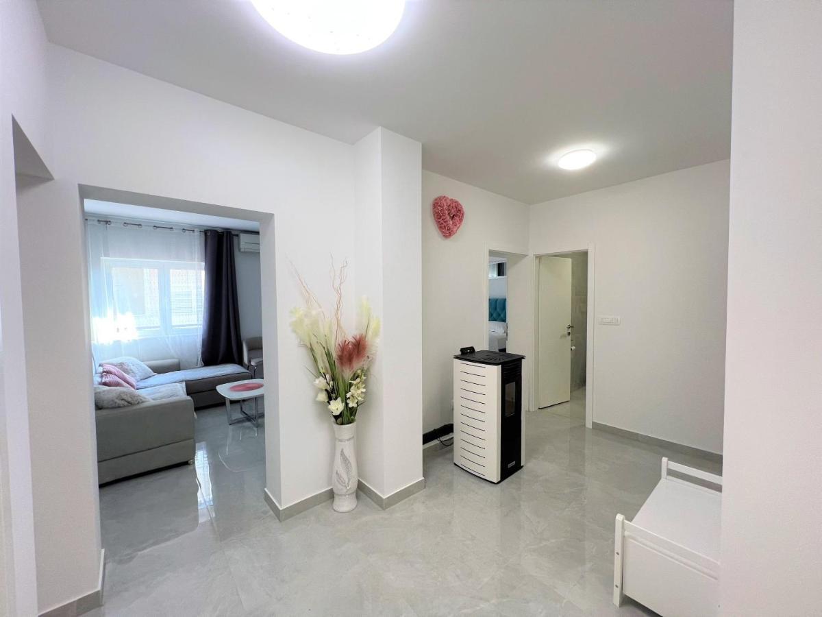 Apartment Makarska Buitenkant foto
