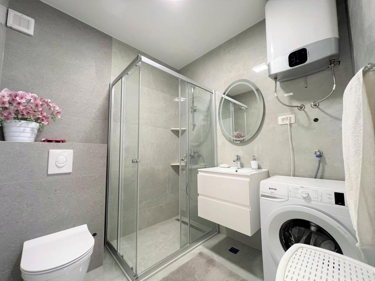 Apartment Makarska Buitenkant foto