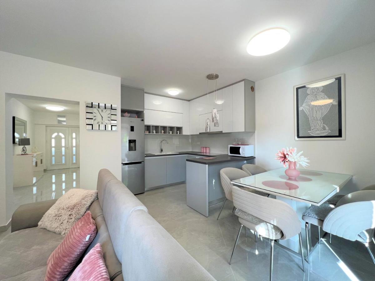 Apartment Makarska Buitenkant foto