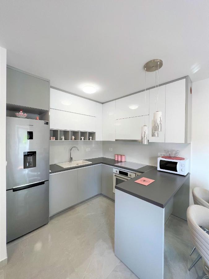 Apartment Makarska Buitenkant foto