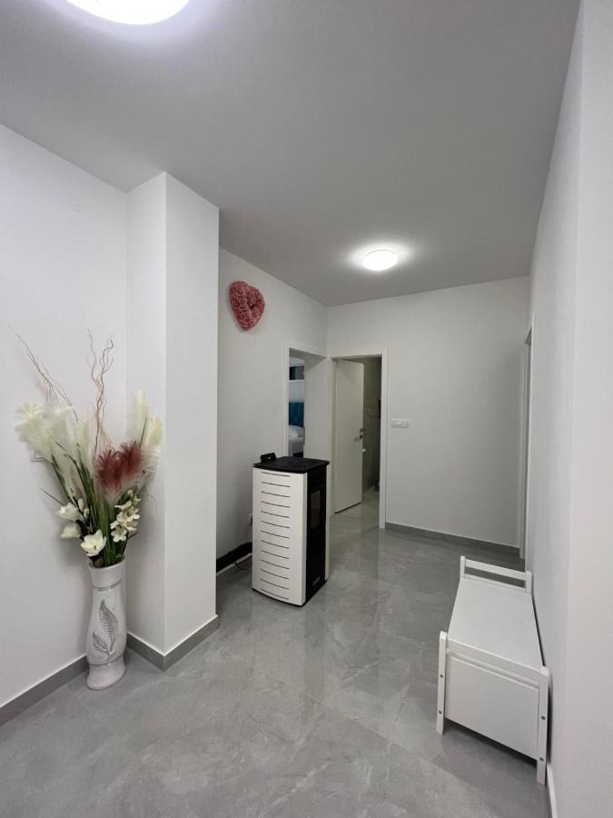 Apartment Makarska Buitenkant foto